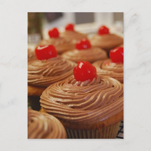 Yummy cupcakes Postcard vertikal Postkarte (Vorderseite)