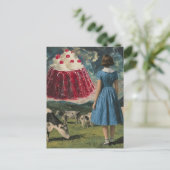 Yummy Desert in der Milchweide Surreal Postkarte (Stehend Vorderseite)