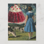 Yummy Desert in der Milchweide Surreal Postkarte (Vorderseite)