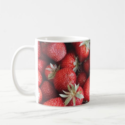 Yummy Red Vibrant Strawberry Pattern Kaffeetasse (Links)
