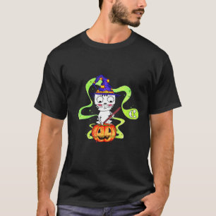 Yuna Cat und der Liebe im Halloween T-Shirt