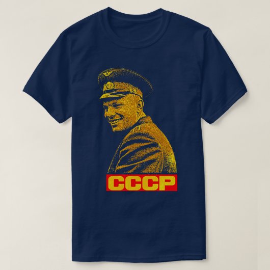 Yuri Gagarin ist der Erste in Raum 3 T-Shirt (Design vorne)