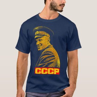 Yuri Gagarin ist der Erste in Raum 3 T-Shirt