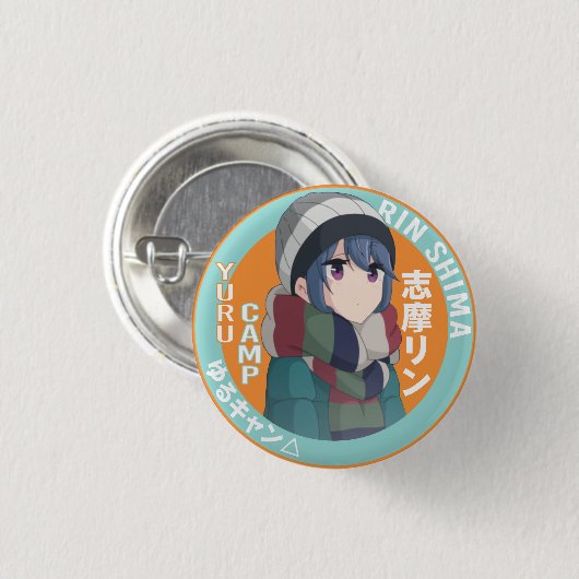 Yuru Camp Abzeichen - Zurücklegehendes Camping Button (Vorne & Hinten)