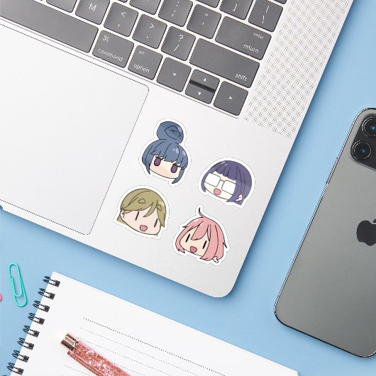 Yuru Camp Alle Charaktere Chibi Sytle Aufkleber (Laptop mit iPhone)