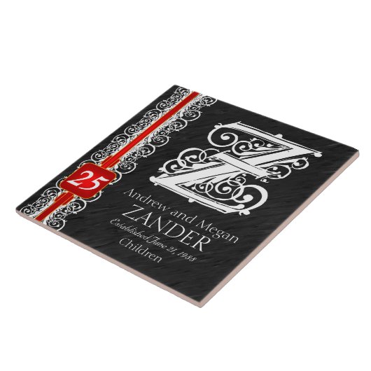 Z Monogram "White Lace on Black" Anniversary Tile Fliese (Seite)