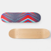 Zag-Muster in Rot-Weiß und Blau Skateboard (Horizontal)