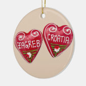 Zagreb, Kroatien: Herzgestalter Keramik Ornament (Links)