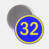 Zahl 32 in einem Kreis Magnet (Vorderseite/Rückseite)