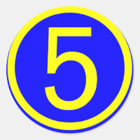 Zahl 5 im Kreis, blauer Hintergrund