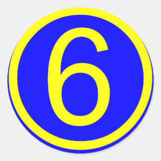Zahl 6 im Kreis, blauer Hintergrund Runder Aufkleber