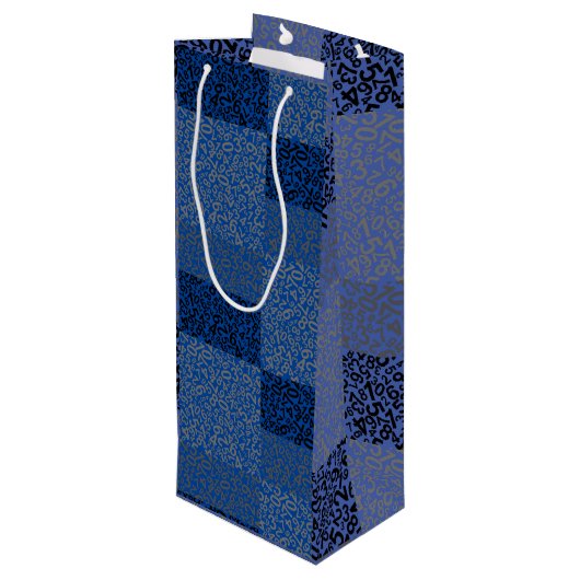 Zahlenmuster 01 w Dblue BG Geschenktüte Für Weinflaschen (Rückseite Schrägansicht)