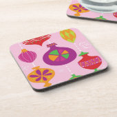 Zahlreiche Weihnachtsdekoration illustriert im Untersetzer (Linke Seite)