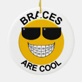 Zahnarzt-Klammern sind coole Verzierung Keramik Ornament (Hinten)