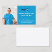 Zahnarzt lächelt im Büro Visitenkarte (Vorne/Hinten)