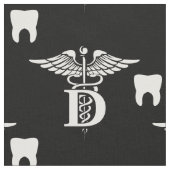 Zahnarzt-Symbol u. Zahn-Schwarzes Stoff (Nahaufnahme)