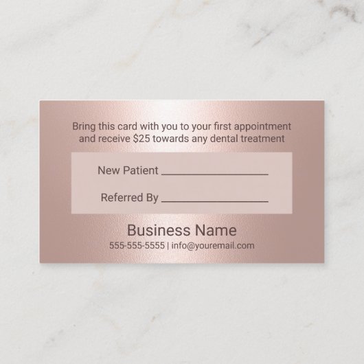 Zahnärzte Lächeln Moderne Rose Goldene Zahnarztbes Empfehlungskarte (Rückseite)