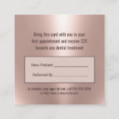 Zahnärzte teilen sich eine LächelRose Gold Zahners Empfehlungskarte (Rückseite)