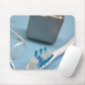 Zahnbürste, Zahnpasta und Floß. Mousepad (Mit Mouse)