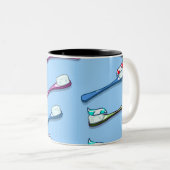 Zahnbürsten Zweifarbige Tasse (VorderseiteRechts)