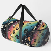 Zany Rainbow Pet Adventure Duffle Bag (Rechte Ecke)