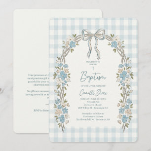 Zarte blaue florale Bogen-Gingham-Taufe Einladung