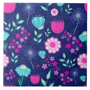 Zarte Blumen und botanische Details Fliese
