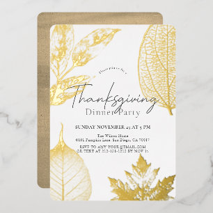 Zarte goldene Blätter Thanksgiving-Dinner Folieneinladung
