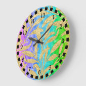Zarte goldene Blattmuster Regenbogen von Farben Große Wanduhr (Winkel)