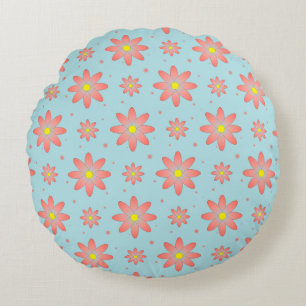 Zarte Korallenrosa und Puderblaue Gänseblümchen Rundes Kissen