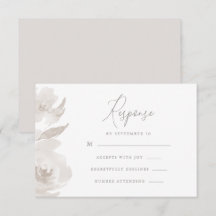 Zarte, neutrale Blüten- und Foliage-Hochzeit Rsvp
