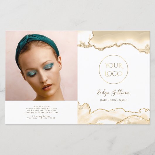 zarte Pfirsichbroschüre (Vorderseite)