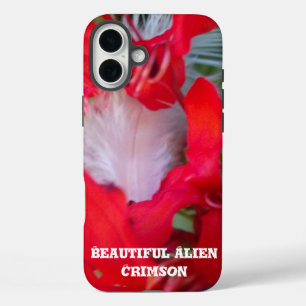 Zarte Schönheit Rote Blume mit weißer Feder Ar iPhone 16 Plus Hülle