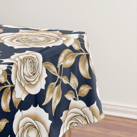 Zarte weiße Rosen mit goldenen Akzenten Tischdecke (Beispiel)