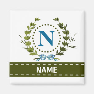 Zarter Efeukranz und Bandname mit Monogramm N Magnet