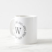 Zarter Kranz aus Reben mit Monogramm Kaffeetasse (Vorderseite Links)
