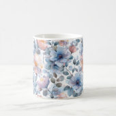 Zartes Blumenmuster in Aquarellfarben in Pastellfa Kaffeetasse (Mittel)