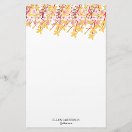 Zartes Blumenschreibpapier mit Monogramm Briefpapier