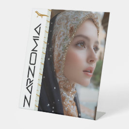 ZARZOMIE SOCKELSCHILD