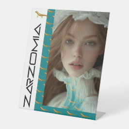 ZARZOMIE SOCKELSCHILD