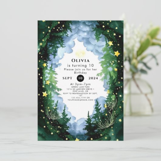 Zauberendes Waldland zum Geburtstag Einladung (Stehend Vorderseite)