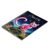 Zauberhaft blauer mit Augen Felin unter hellen Ste Notizblock (Linke Seite)