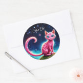 Zauberhaft blauer mit Augen Felin unter hellen Ste Runder Aufkleber (Umschlag)