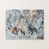 Zauberhafte Eiskristalle mit gefallenen Blätter Puzzle (Horizontal)