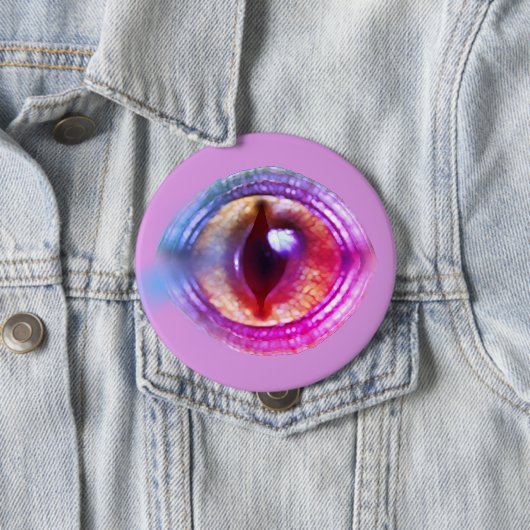 Zauberhafte Lila Fantasieaugen Button (Beispiel)