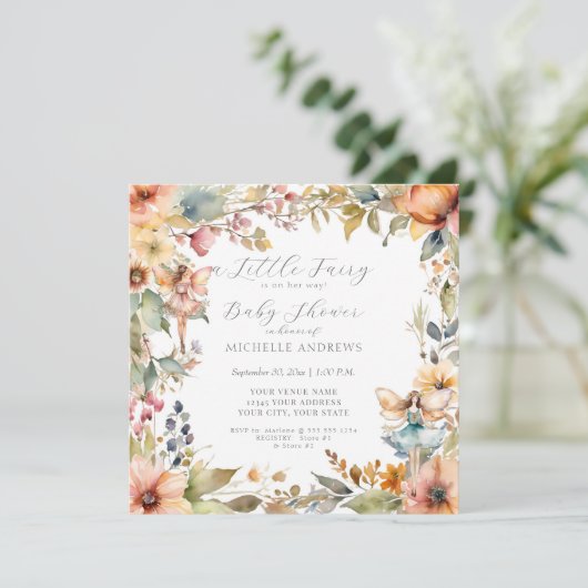 Zauberhafte Märchenfall-Blütendusche Einladung (Stehend Vorderseite)