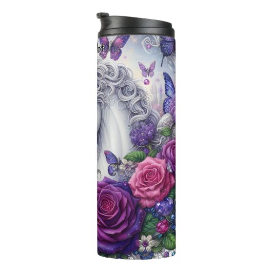 Zauberhafte violette Blumen aus dem Weißen Pferd S Thermosbecher (Nach rechts gedreht)