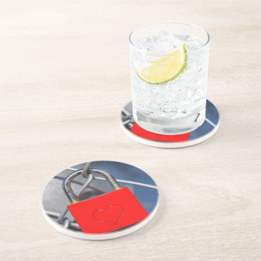 Zaun mit rotem Herzen Untersetzer (Seite)