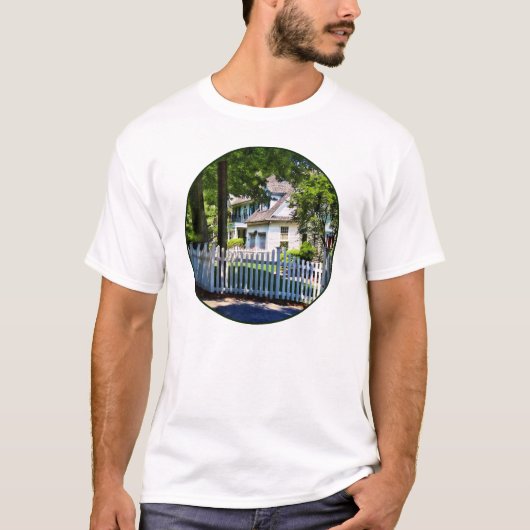 Zaun T-Shirt (Vorderseite)
