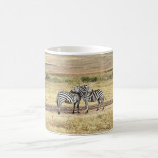 Zebra Affection, Tanzania. Mug Kaffeetasse